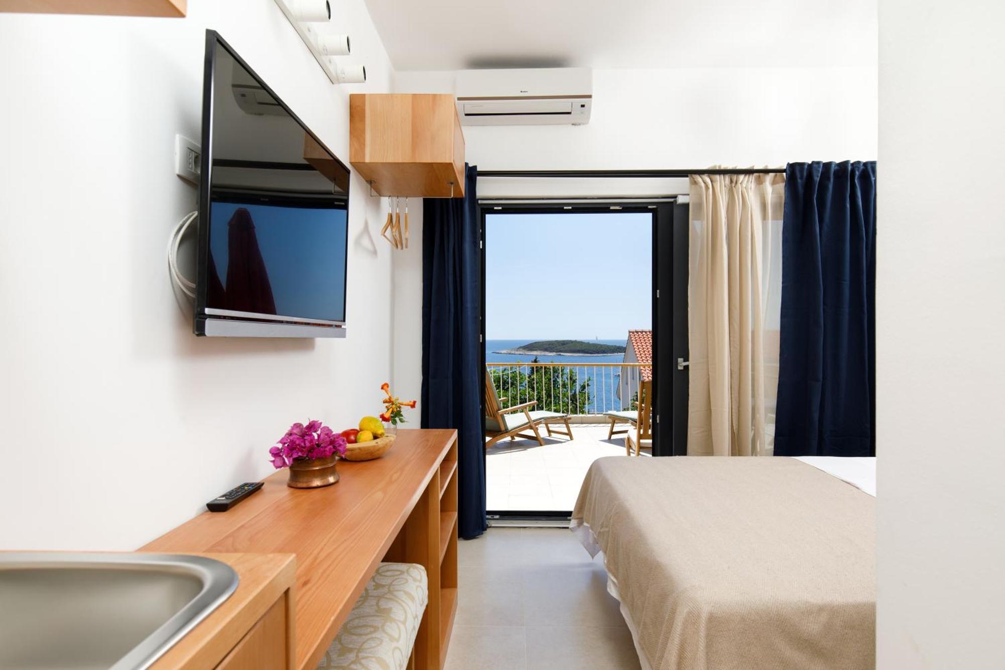 Rooms Vinka Tudor Hvar Town Eksteriør bilde