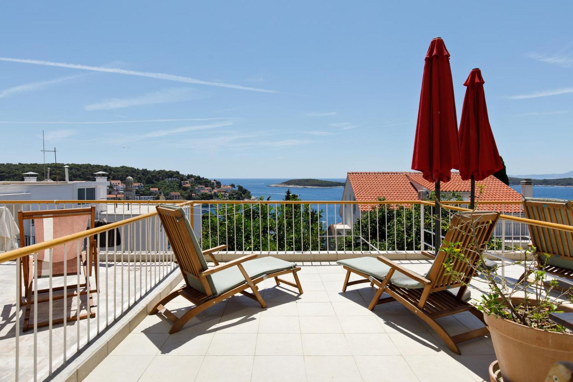 Rooms Vinka Tudor Hvar Town Eksteriør bilde