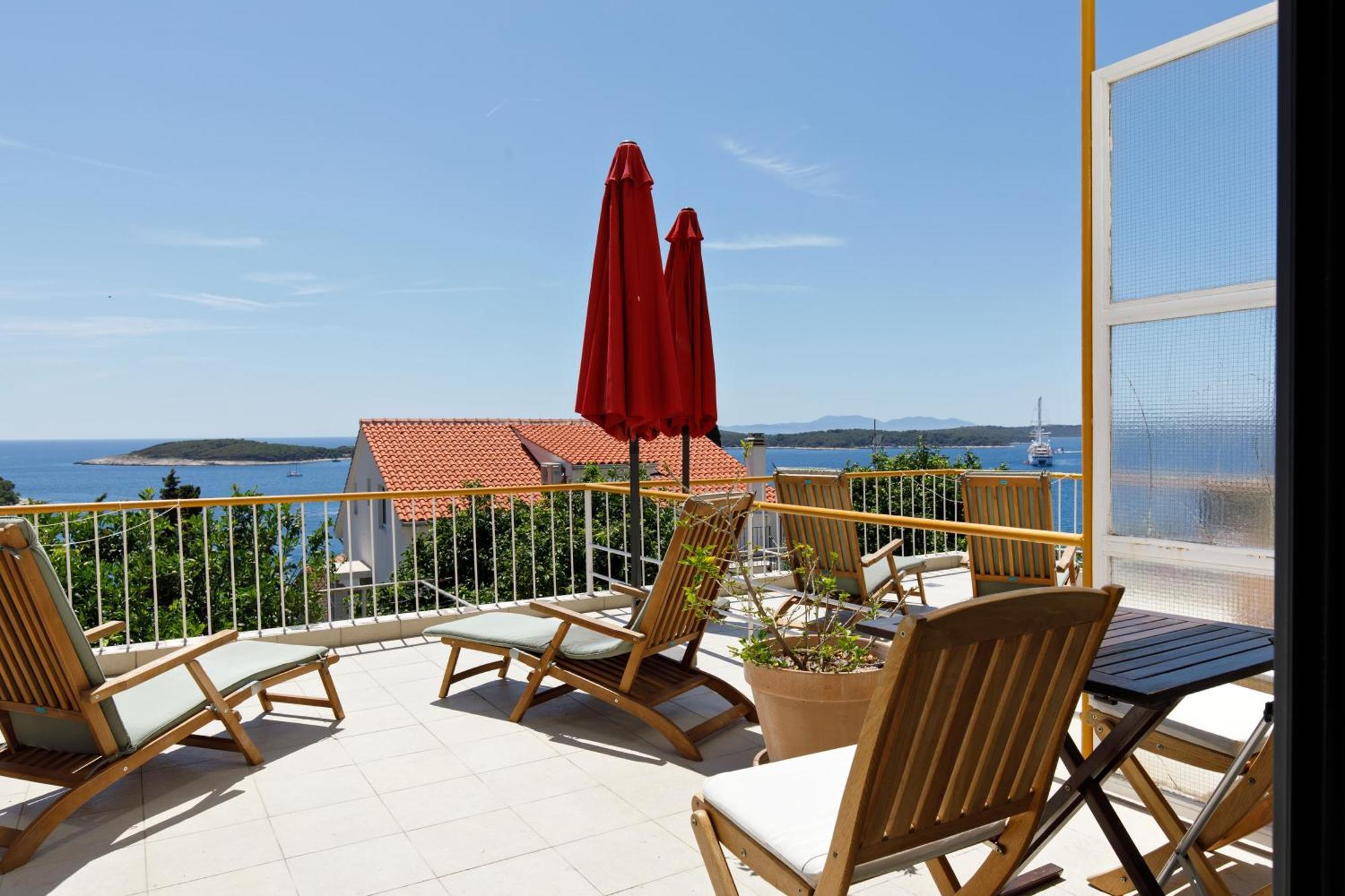 Rooms Vinka Tudor Hvar Town Eksteriør bilde