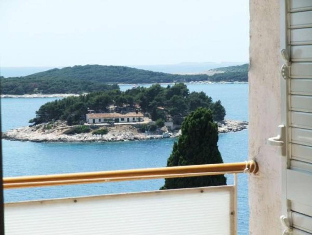 Rooms Vinka Tudor Hvar Town Eksteriør bilde